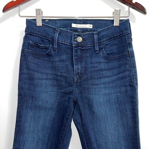Levi’s Super Skinny Dark Blue Jeans Size 26 - Picture 3 of 4